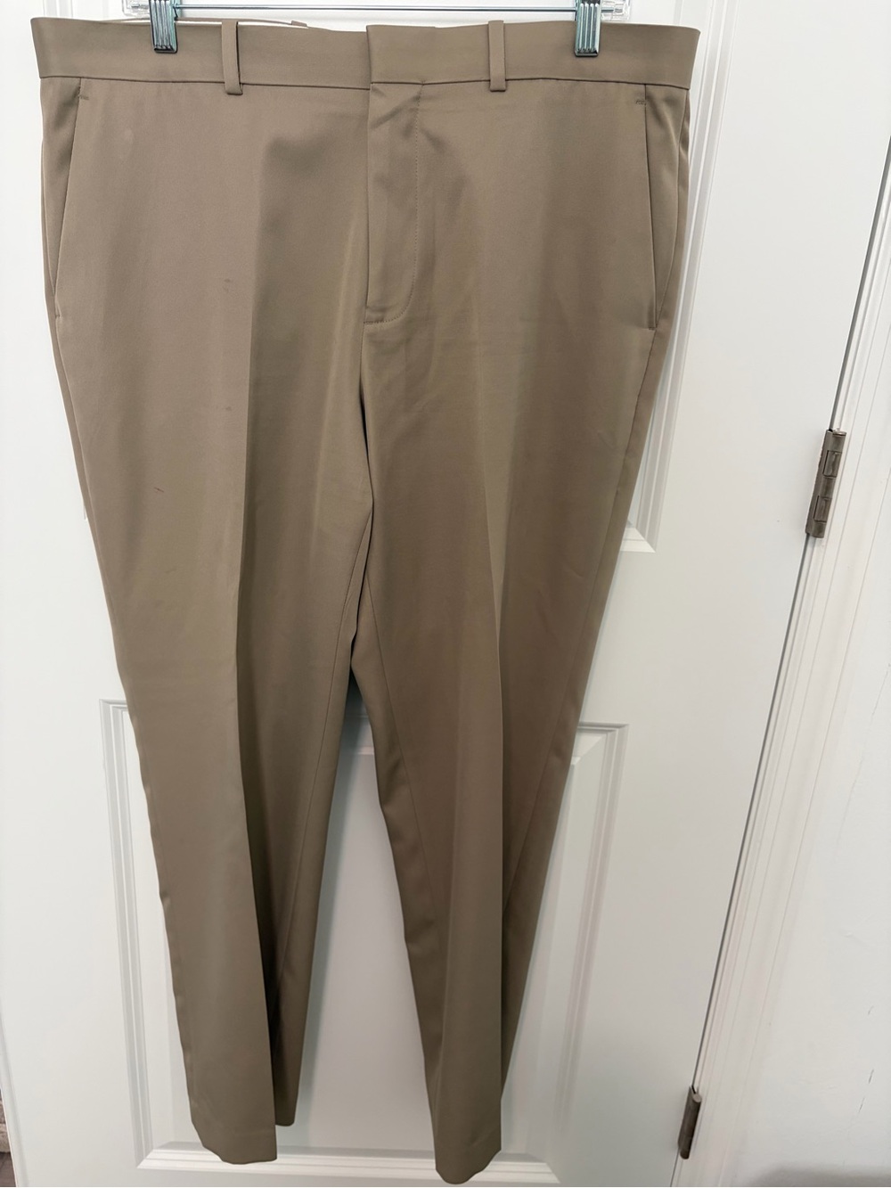 Perry Ellis Men's Dress Pants in Taupe